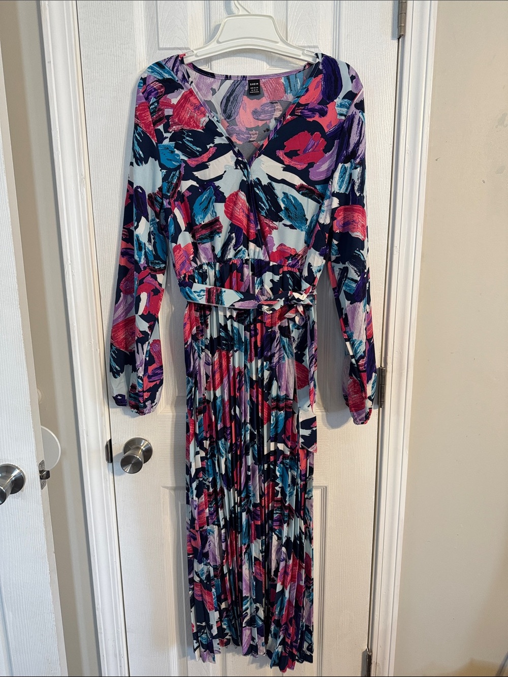 SHEIN Multicolor Floral Pleated Wrap Midi Dress